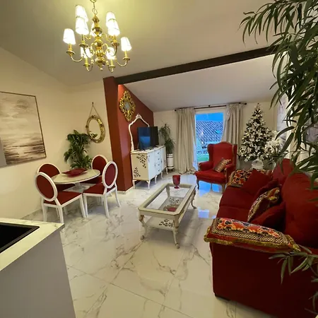 El Comercio Apartment *